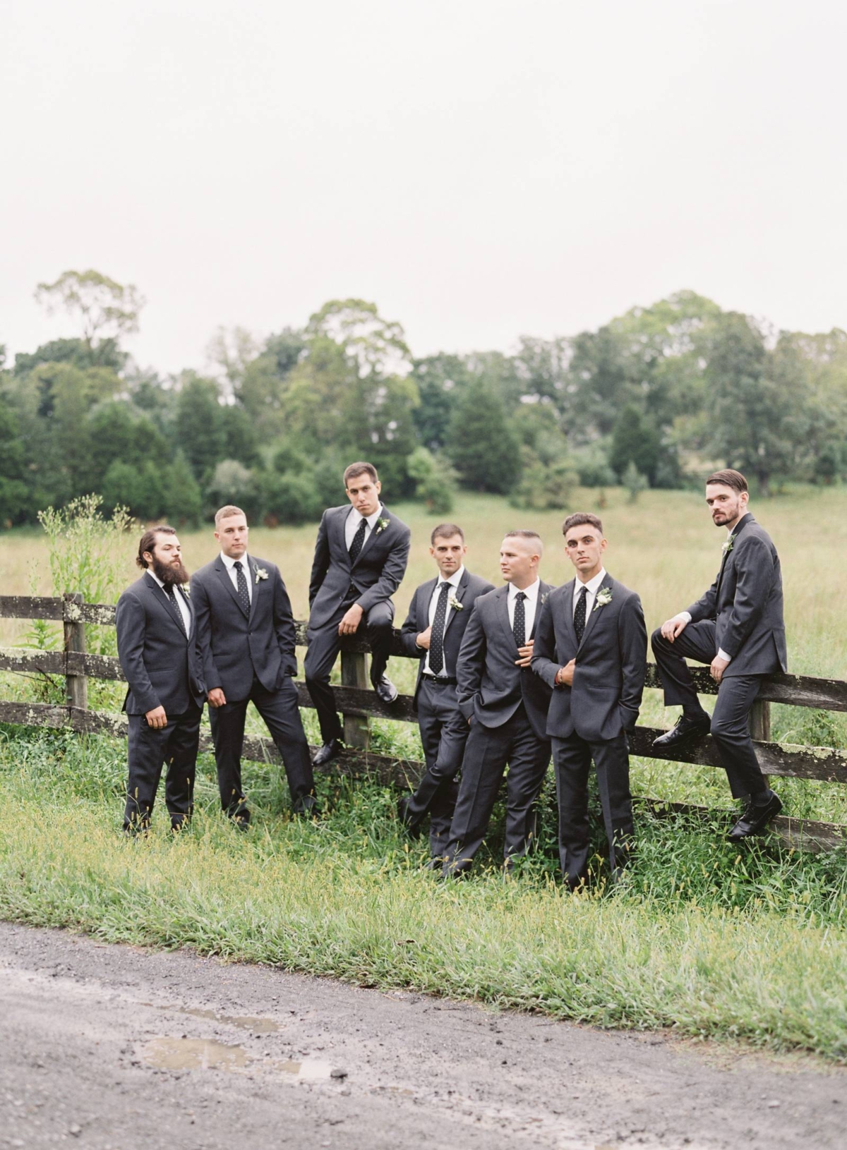 Relaxed & organic Virginia wedding at Oatlands Plantation