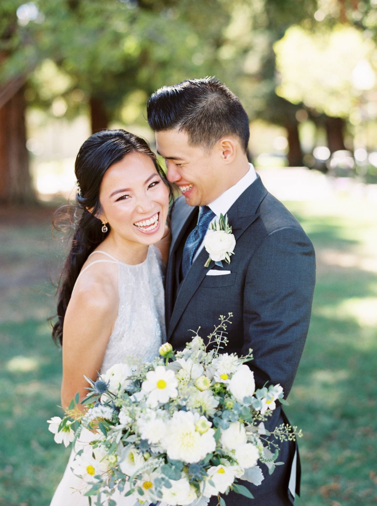 Romantic California wedding set amongst the Redwoods