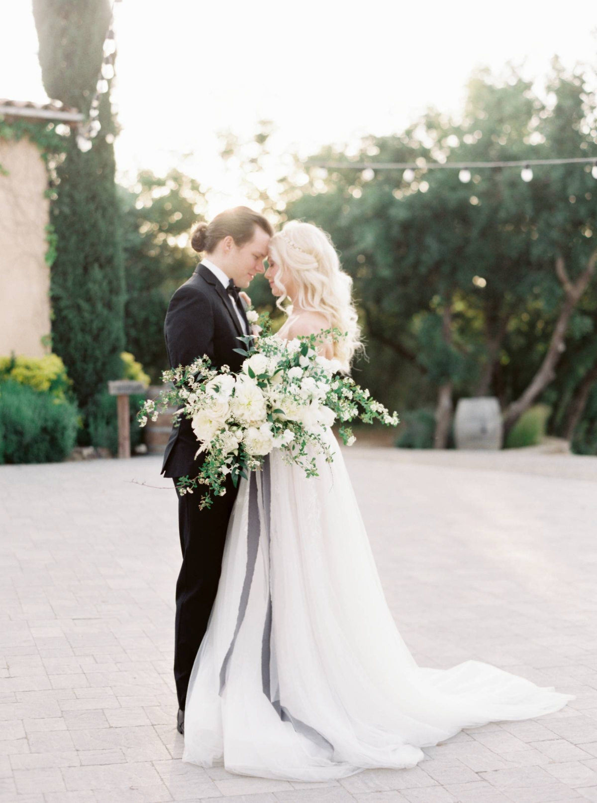 Ethereal wedding editorial inspired by Swan Lake