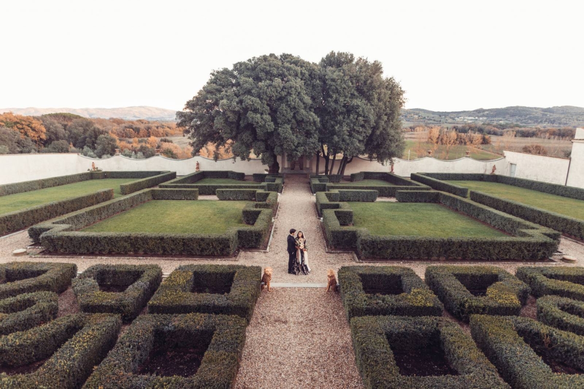 Sultry & moody Indian-Italian Elopement in Tuscany