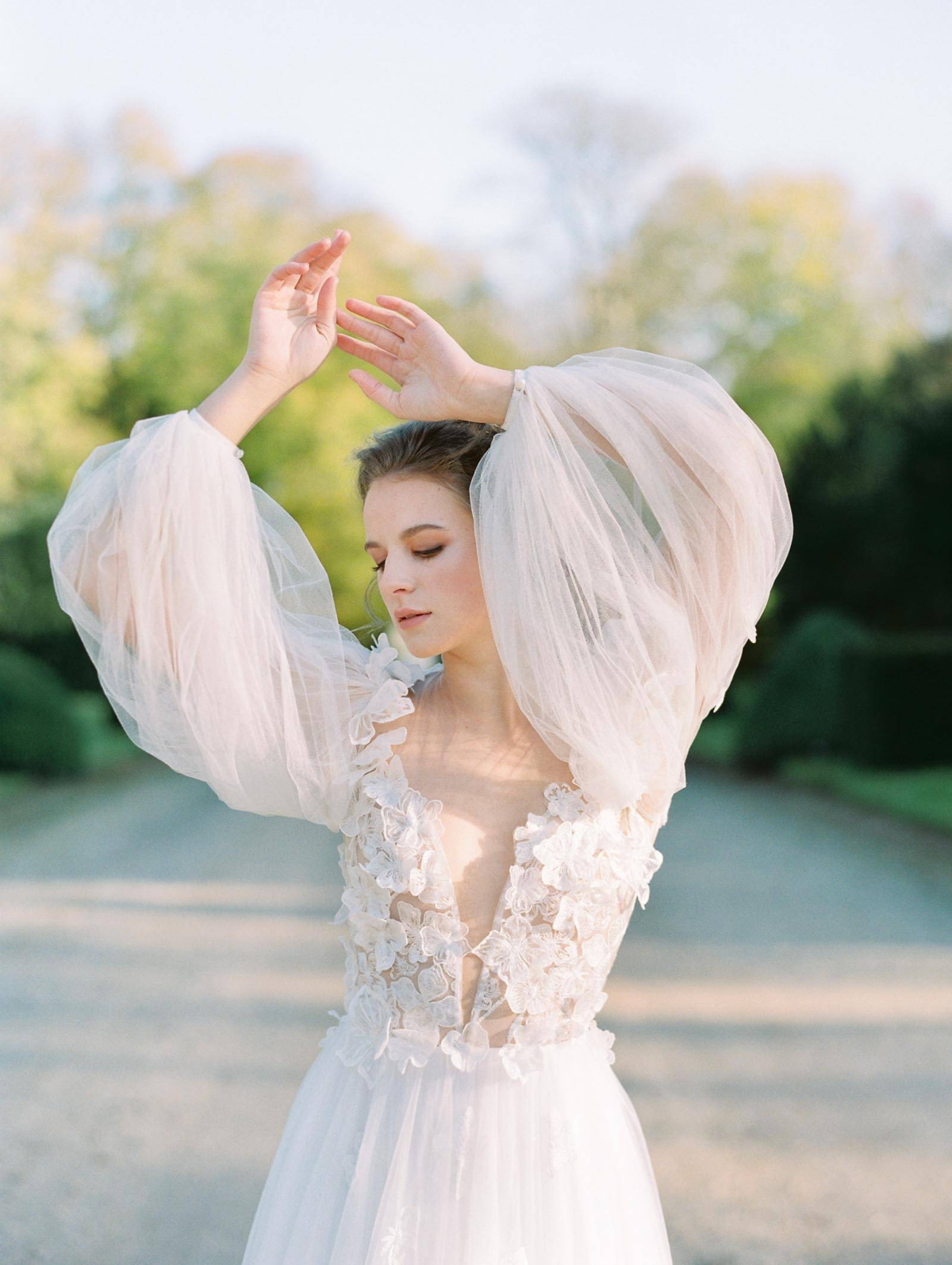 A Parisian Love Story with the most exquisite wedding gown