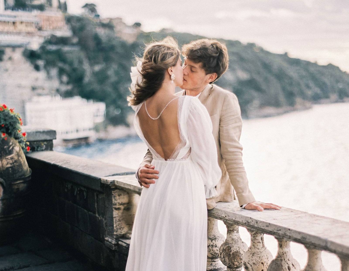 Romantic Elopement inspiration along the Sorrento coast