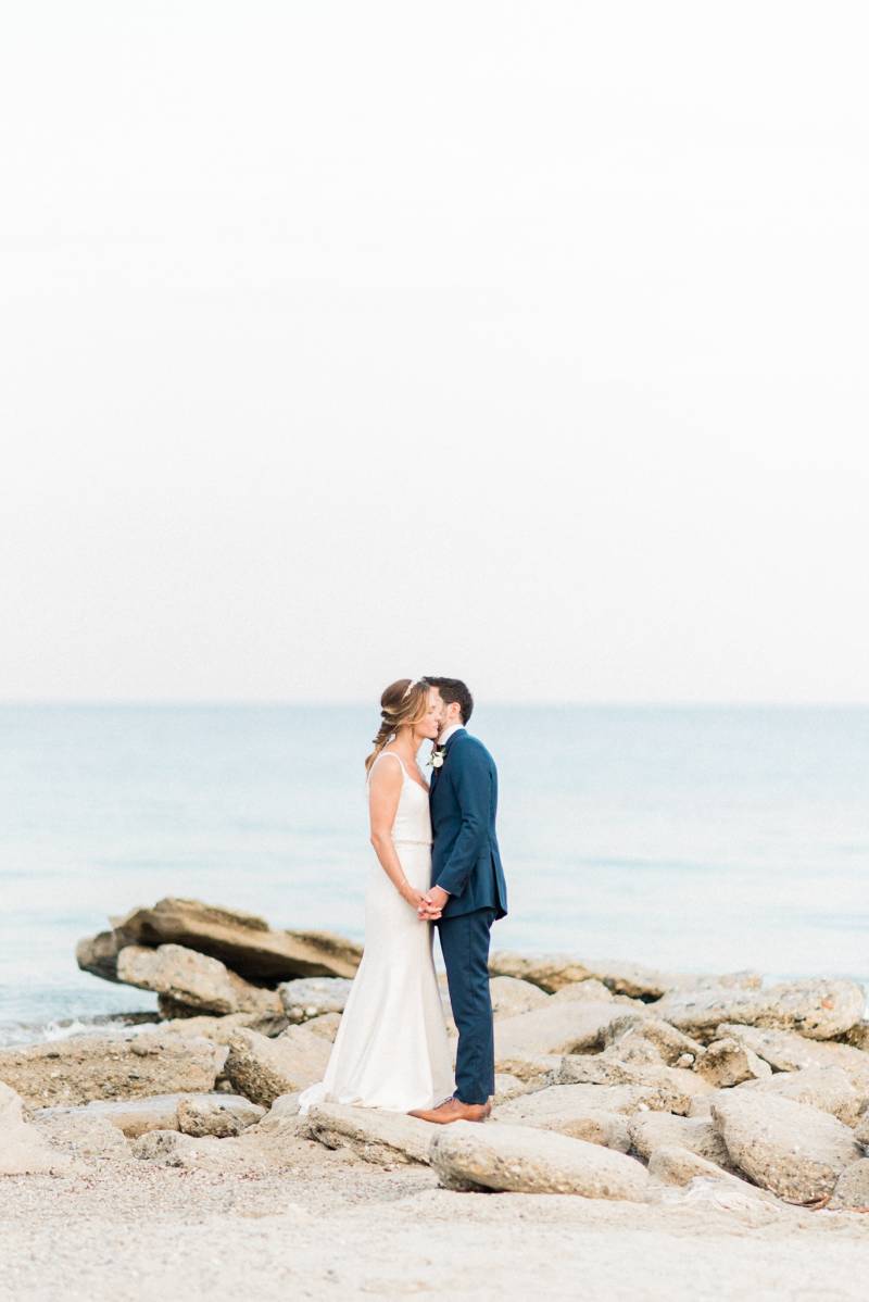 Relaxed outdoor destination wedding in Northern Greece