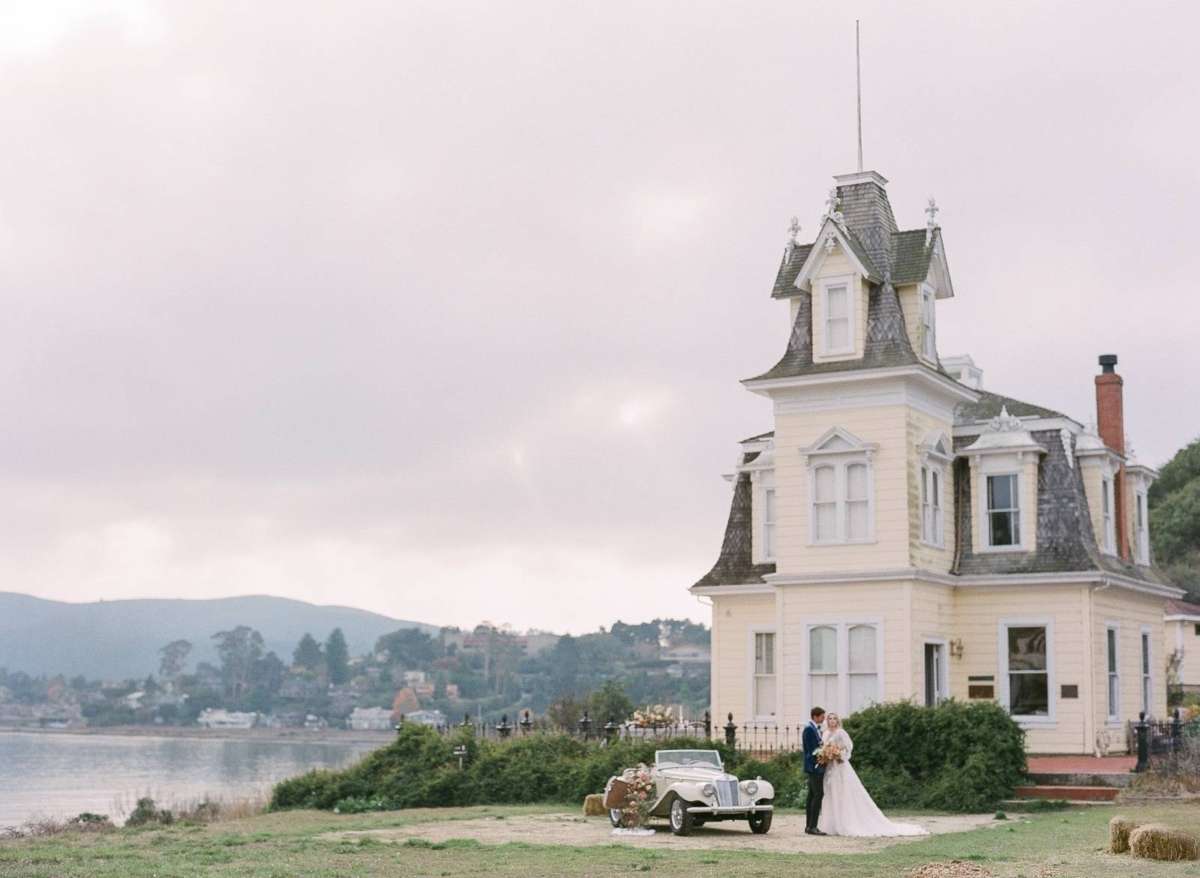 Enchanting wedding inspiration at historic Lyford House