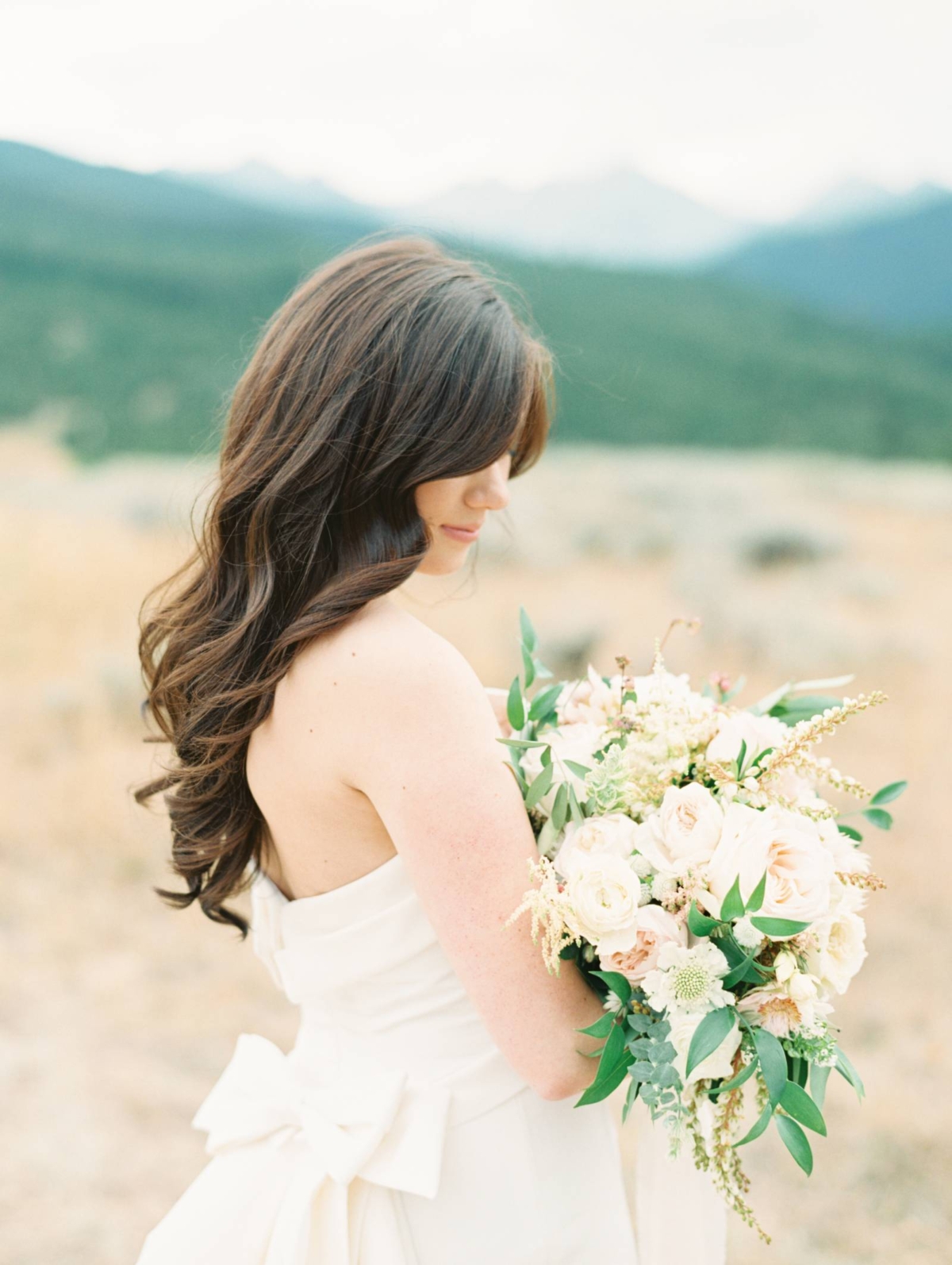 Elegant Black tie mountain-top Wedding in Montana