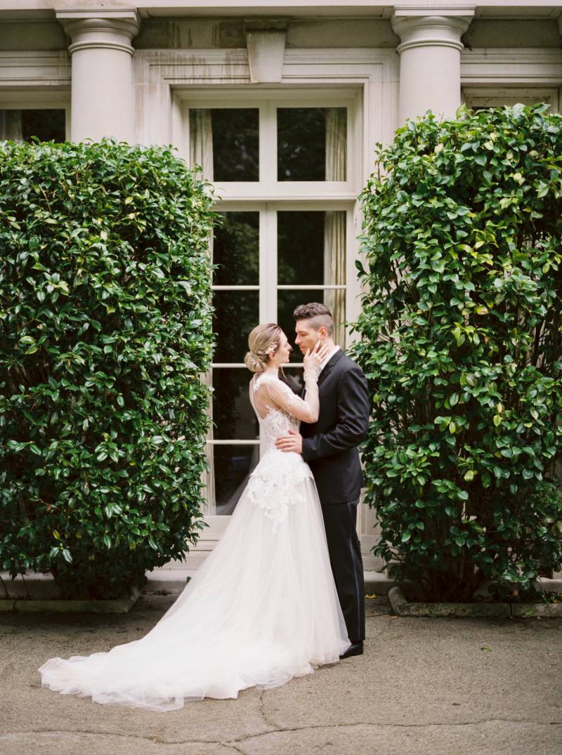 This wedding inspiration is proof you don’t need to be in Europe to create a Romantic Chateau Wedding