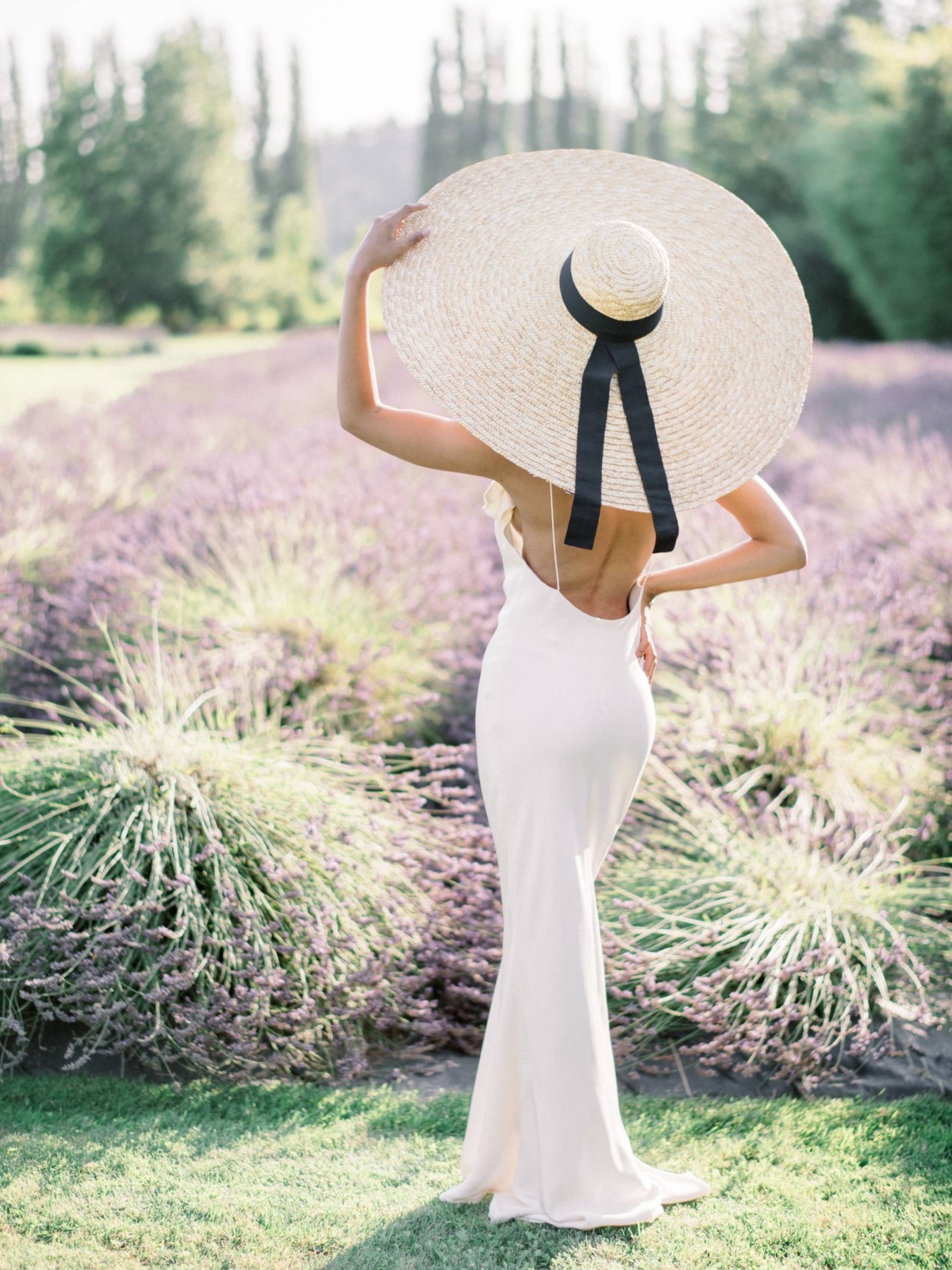 Chic day-after brunch Inspiration in a stunning field of lavender