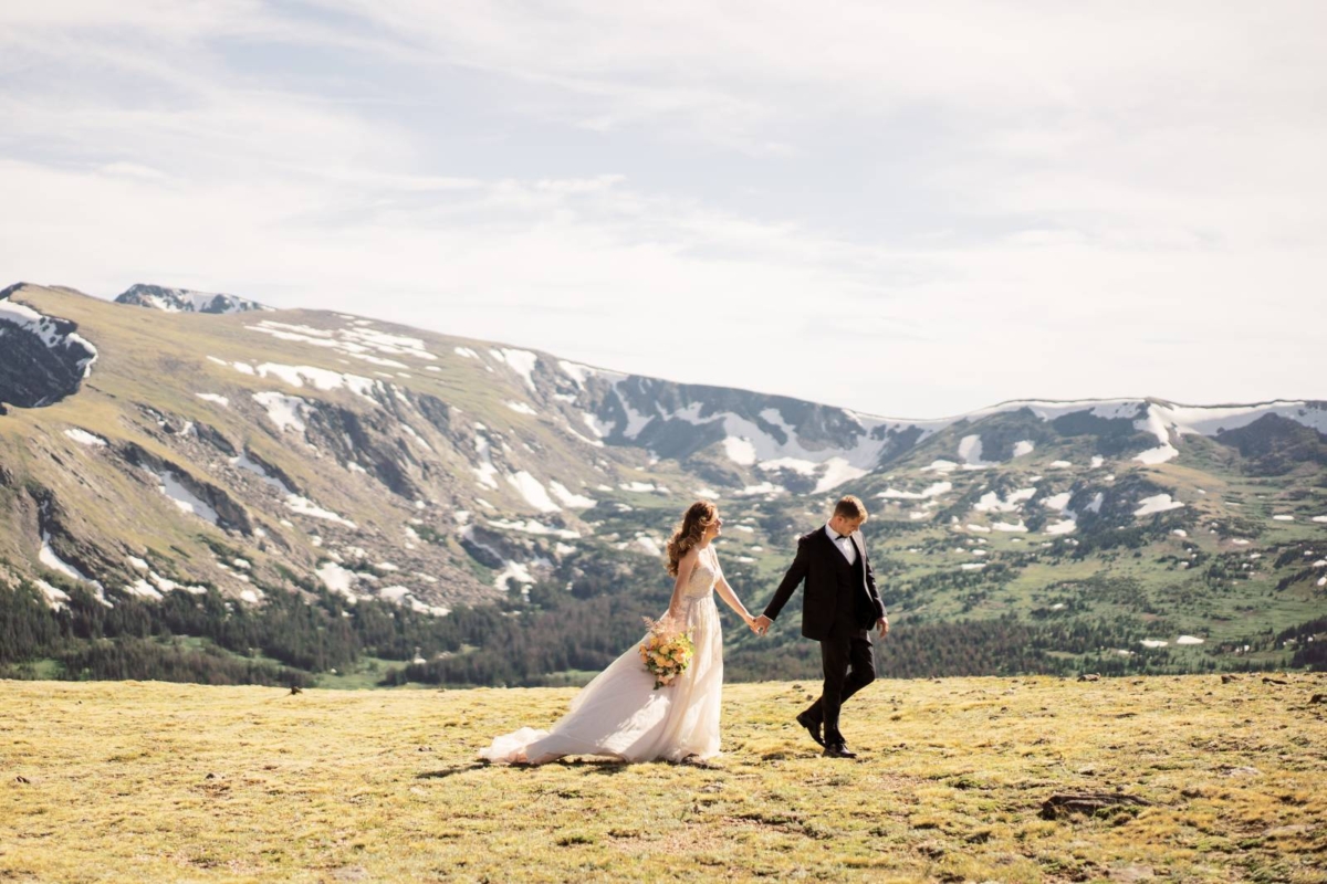 Windswept Anniversary Session in Rocky Mountain National Park