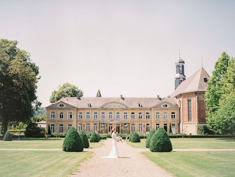 Elegant summer inspiration at Château St. Gerlach in The Netherlands