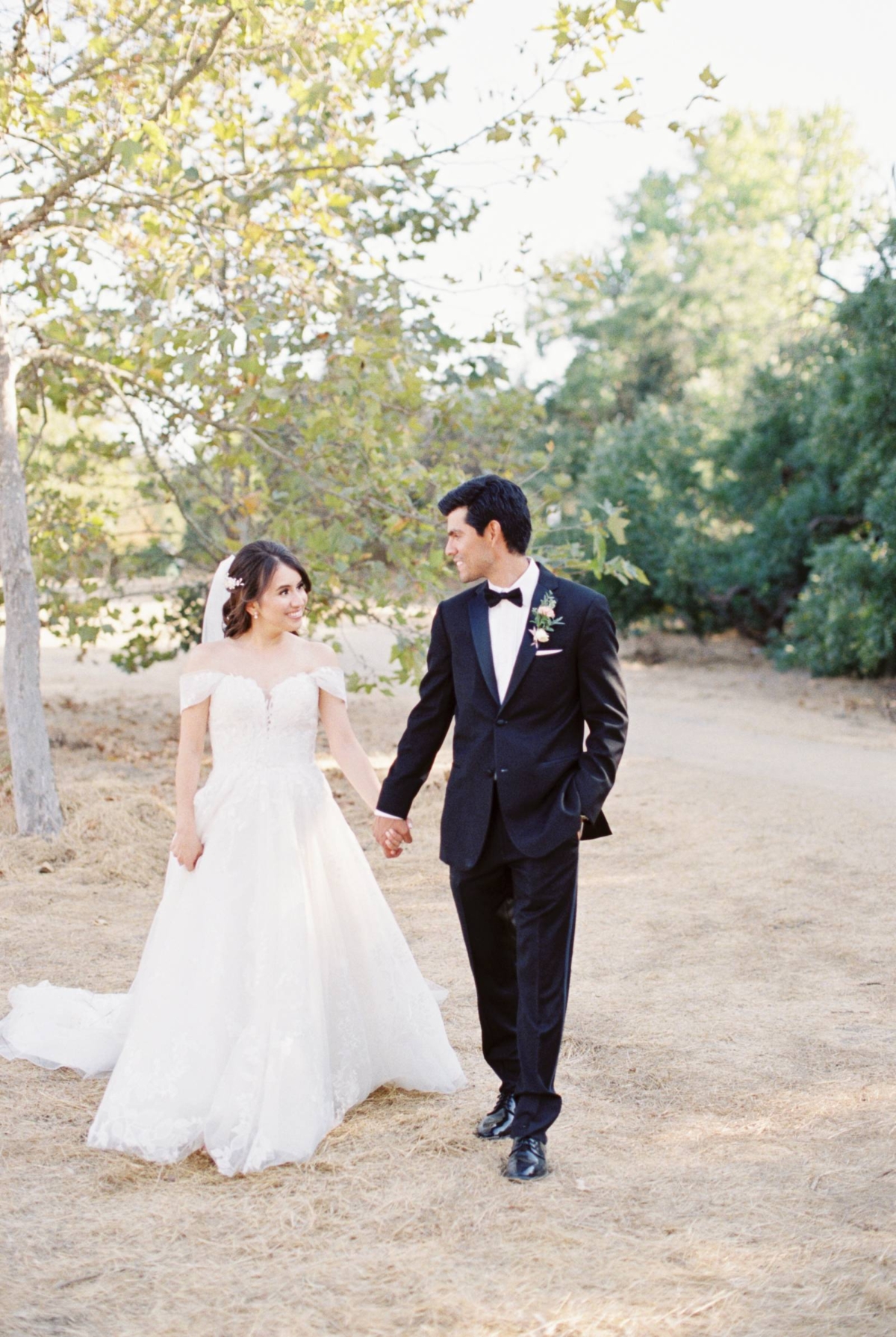 Mexican food, margaritas and Mariachi at this intimate San Jose wedding