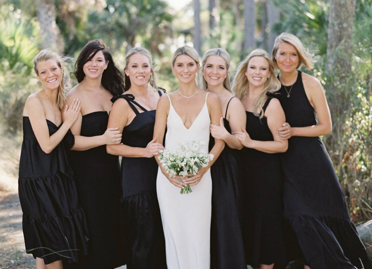 Traditional Island vibe meets modern California cool at this Kiawah Island wedding