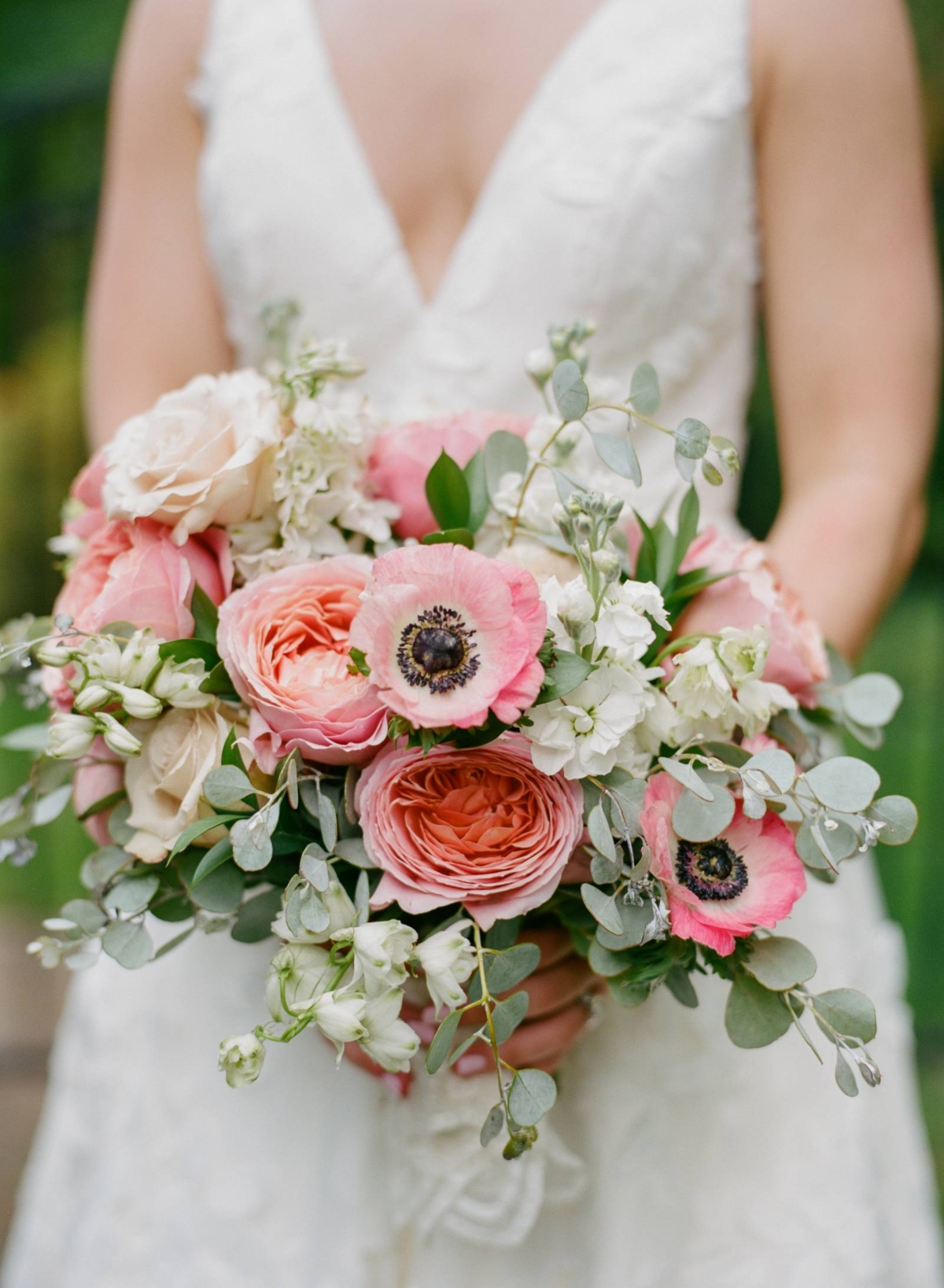 An intimate & meaningful Philadelphia wedding at the bride’s childhood home