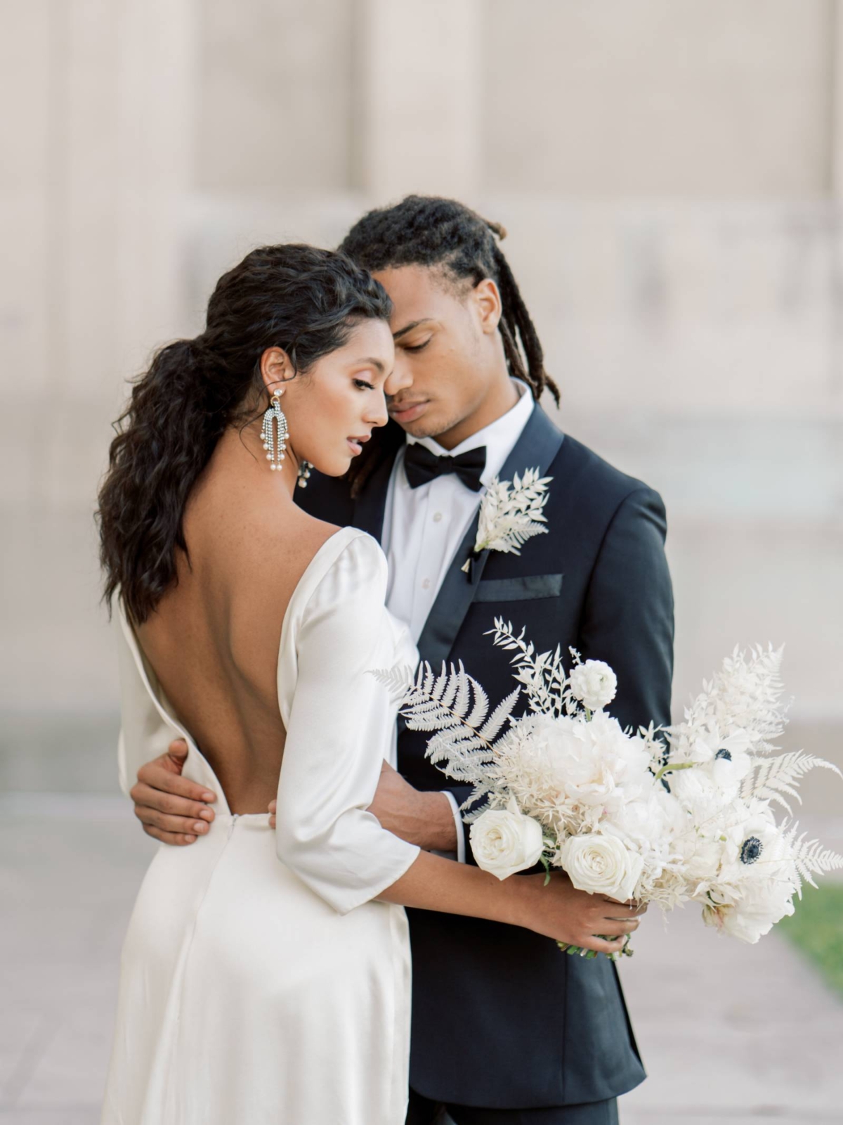 Intimate Wedding Inspiration at the New Orleans Museum of Art & Sculpture Garden