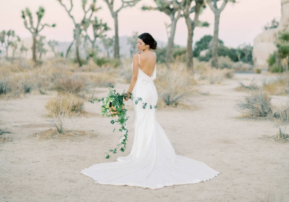 Stunning Elopement ideas at Joshua Tree National Park