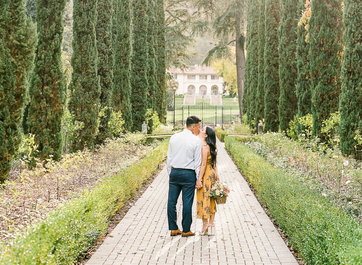 Elegant engagement at Villa Montalvo