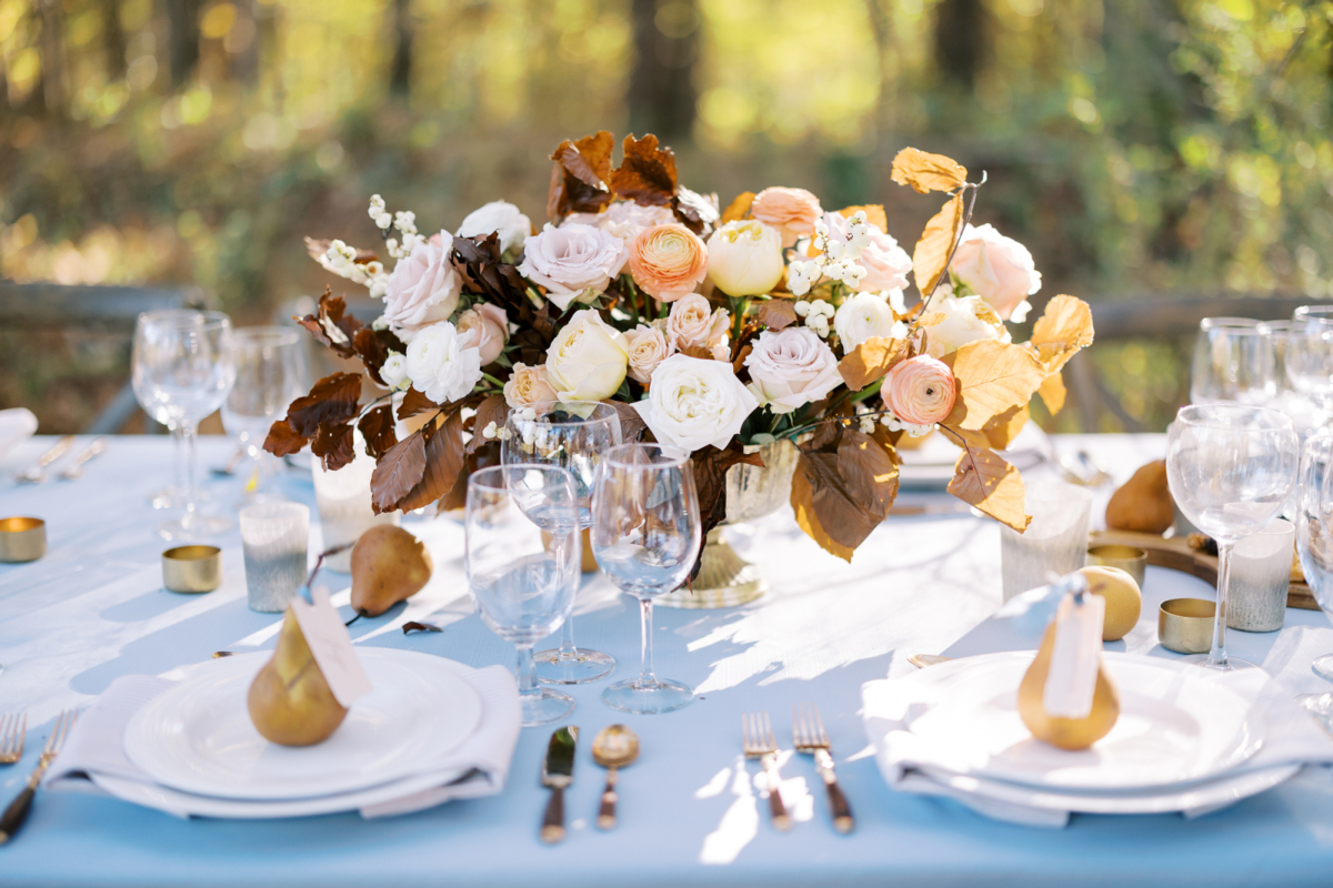 Autumn Inspired Wedding Editorial at Bluebird Meadows Farm