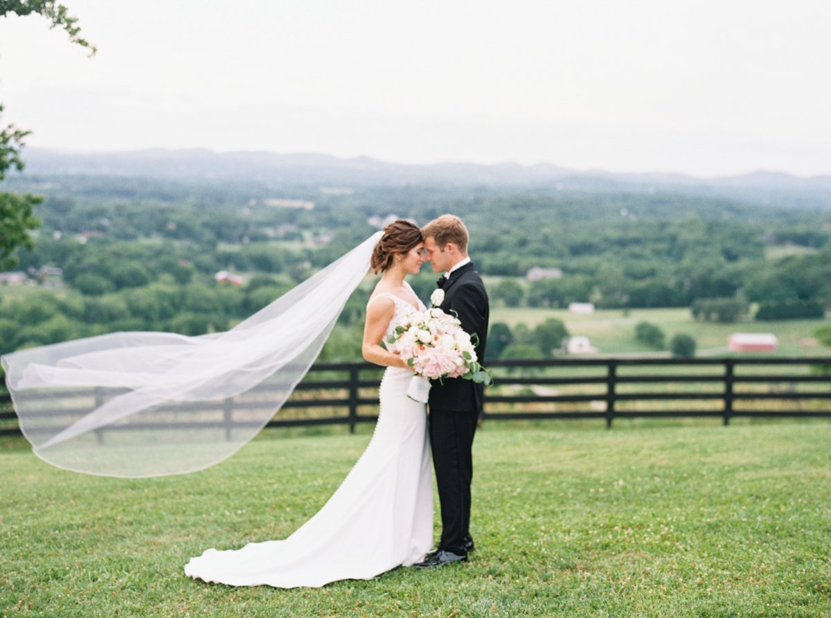 Summer Southern Wedding at Trinity View Farm in Tennessee