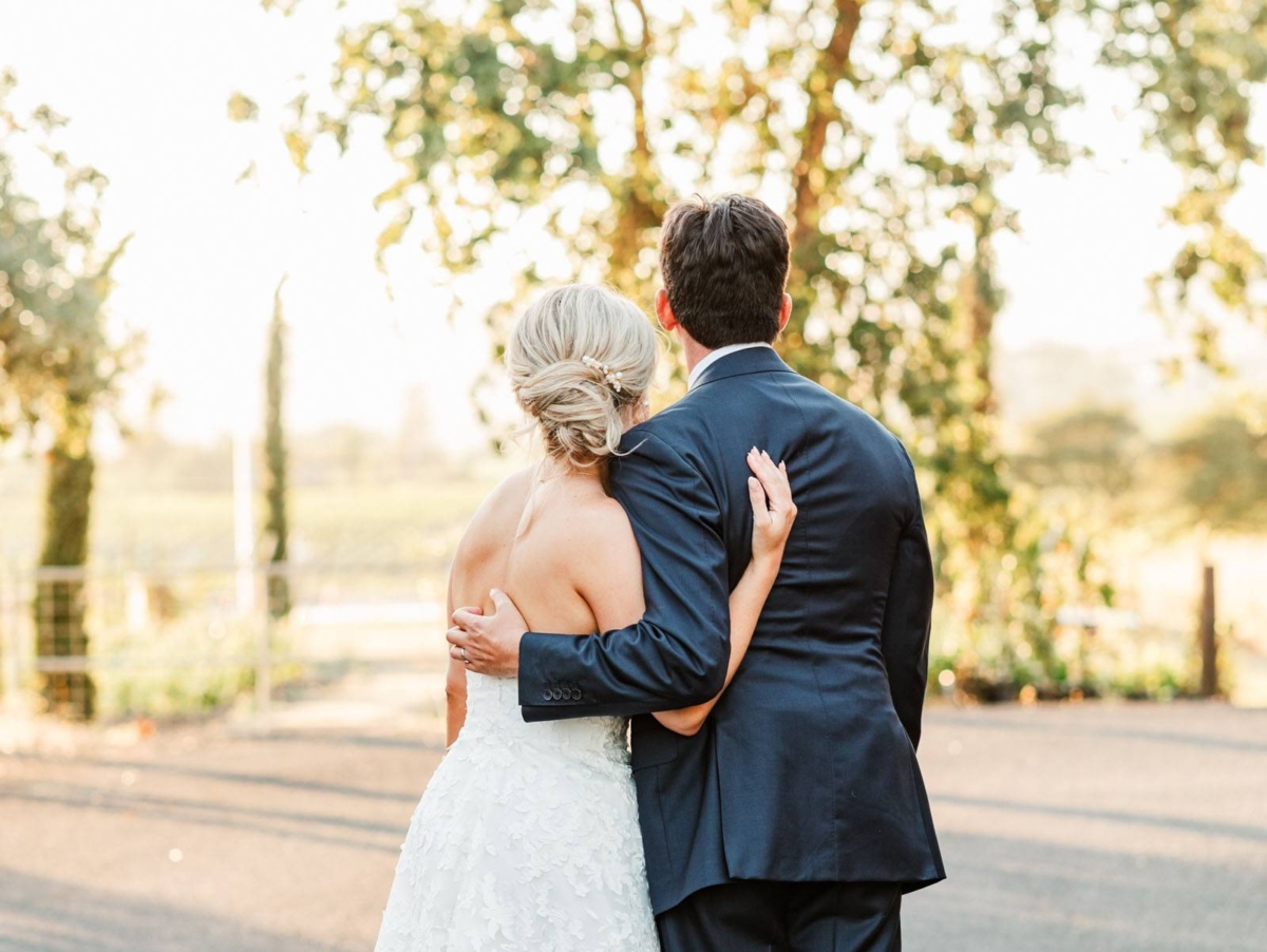 Colourful Destination Wedding in Napa Valley with stunning florals