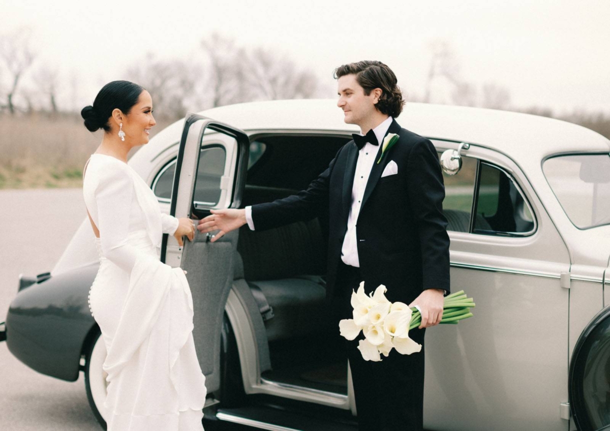 A Glam Winter Wedding at Osage House with a sophisticated black and white palette