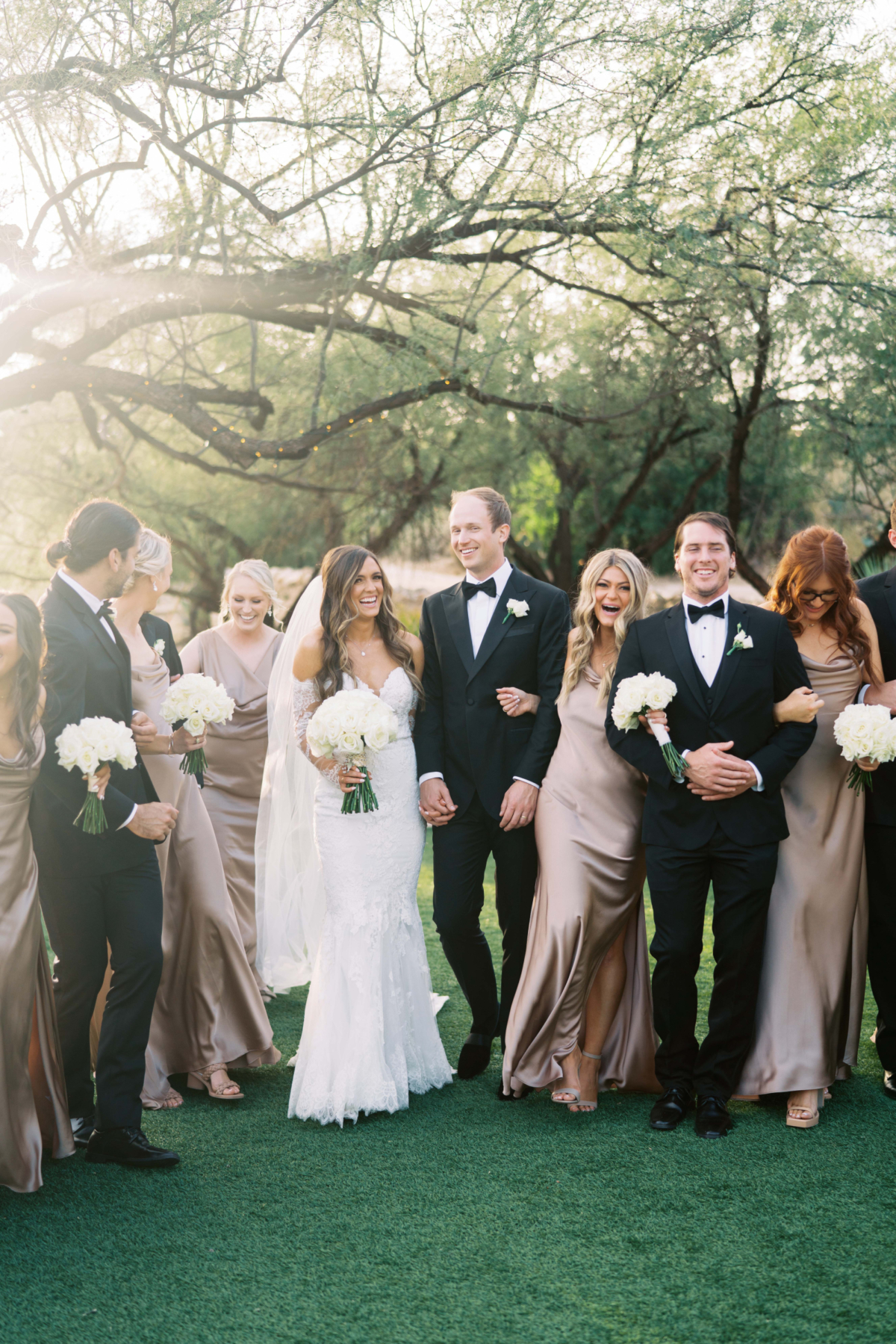 A neutral colour palette and dancing under the stars for this Tucson wedding