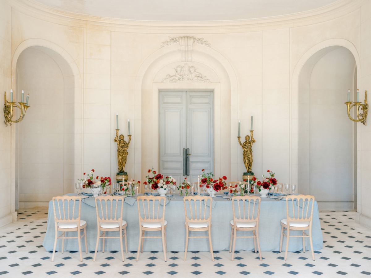 Traditional, Romantic Chateau Wedding in the French Country-side