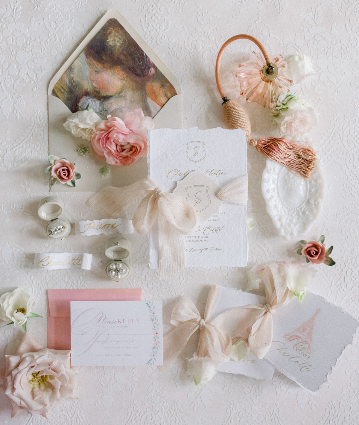 French Kiss: A Dreamy Wedding Editorial at Winnbrooke Chateau