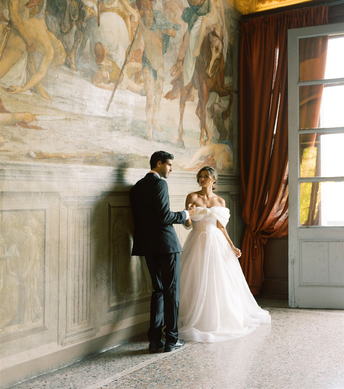 How to Choose the Right Photographer for Your Wedding Style