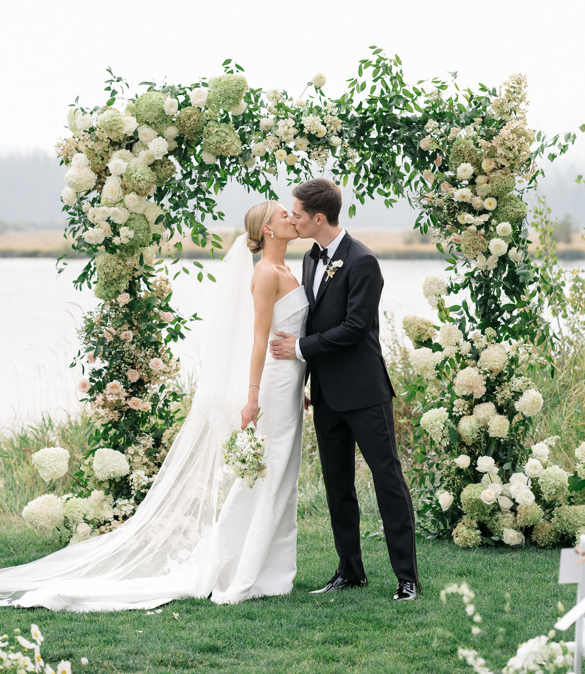 A Timeless and Classic Wedding at Black Butte Ranch