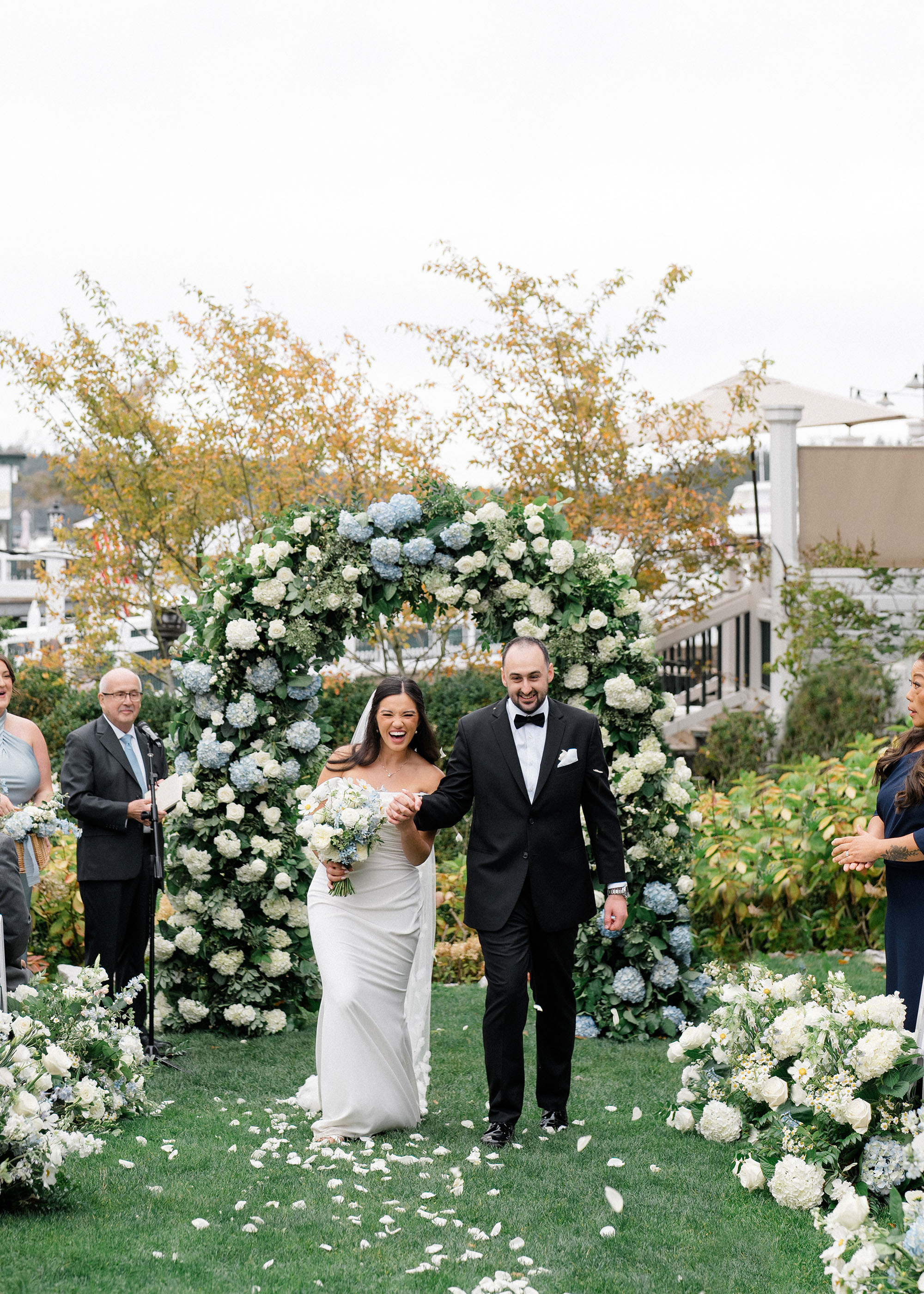 Nantucket-Inspired Wedding with a Pacific Northwest Twist