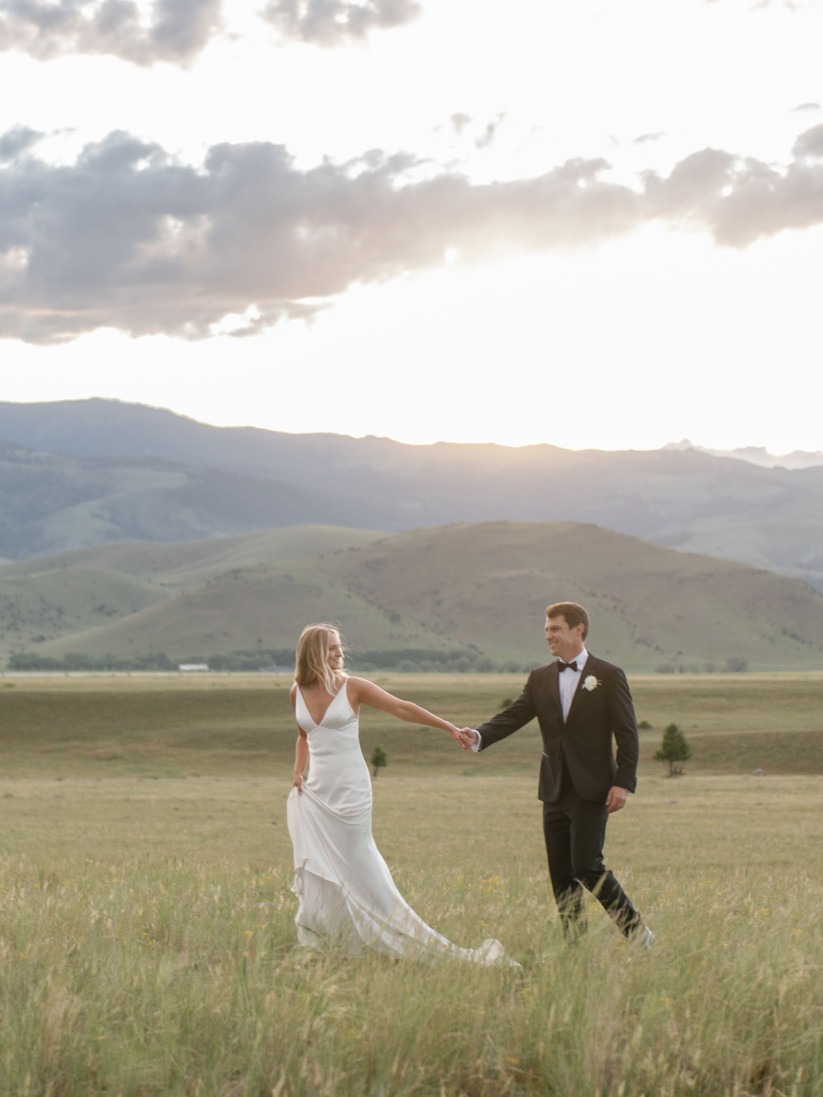 An Intimate Paradise Valley Wedding in Montana