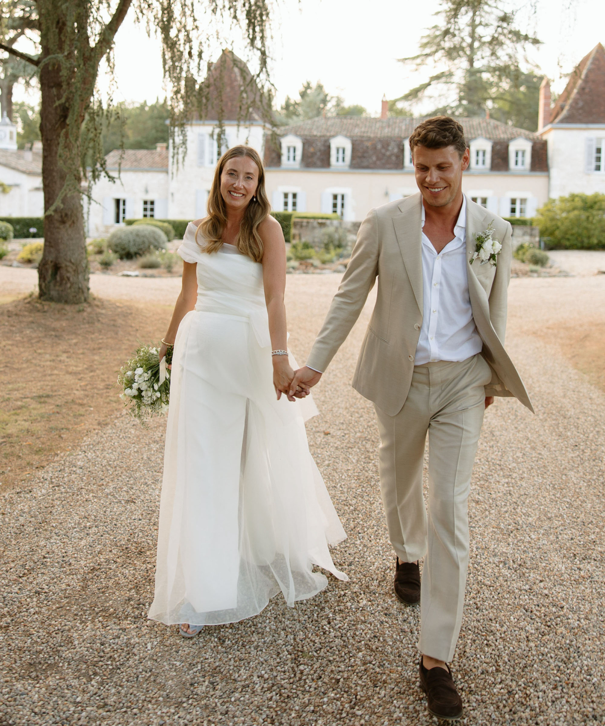 Understated Elegance at a Château Lacanaud Wedding