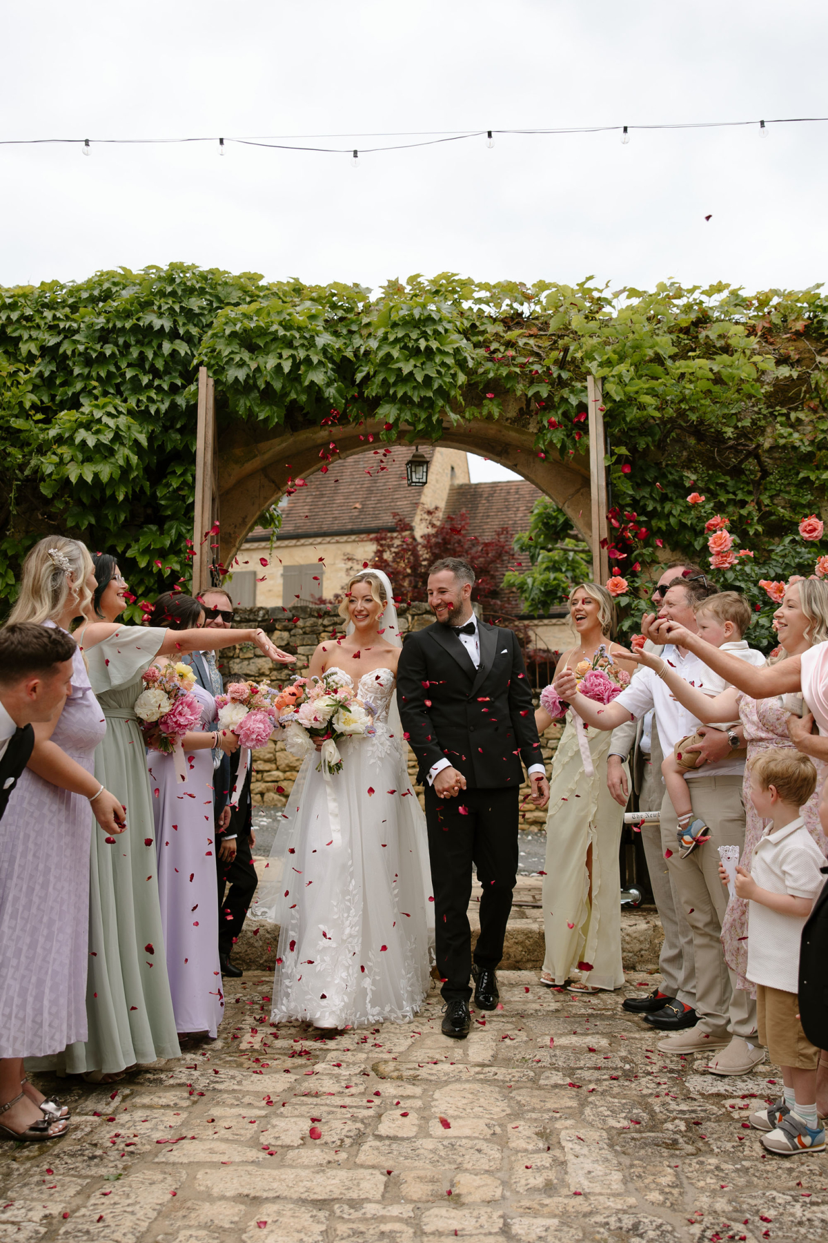 A French Countryside Wedding With Effortless Elegance