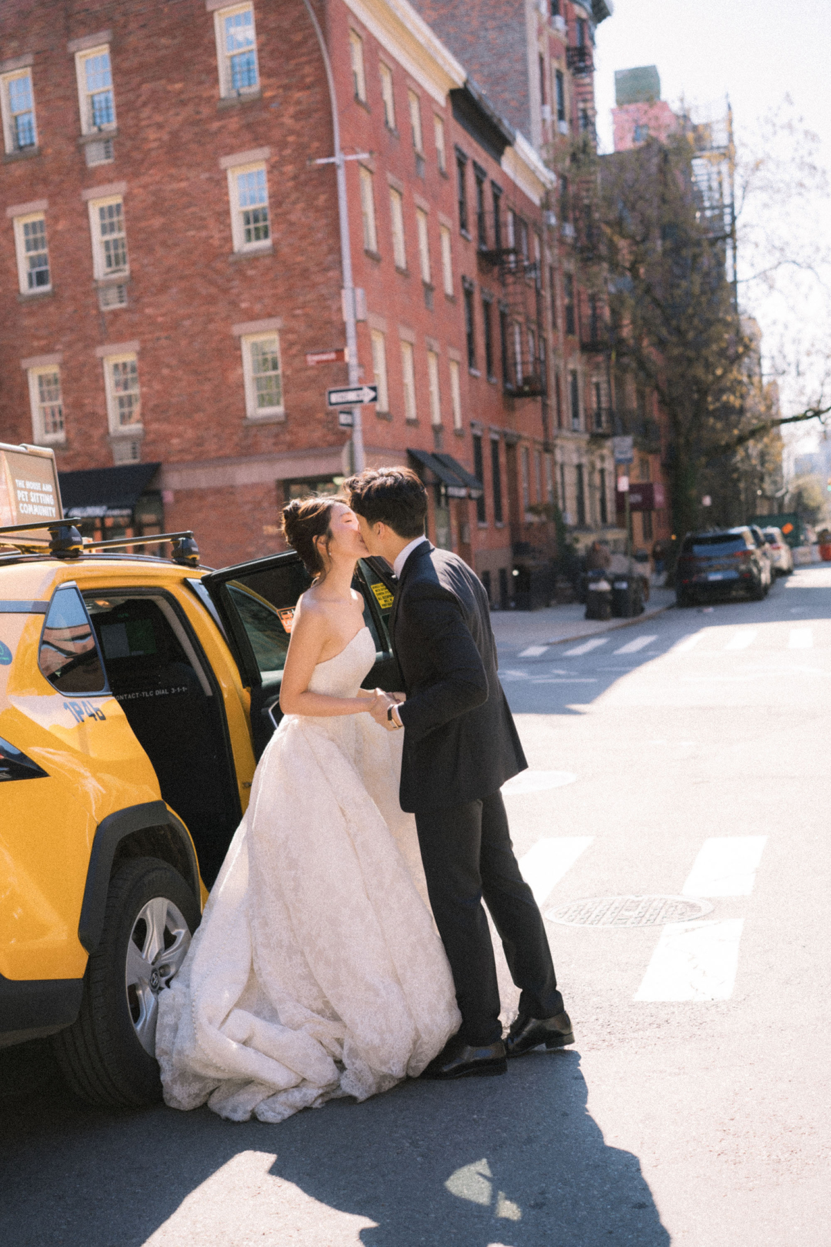 A Candlelit Wedding Editorial Inspired by New York Dining