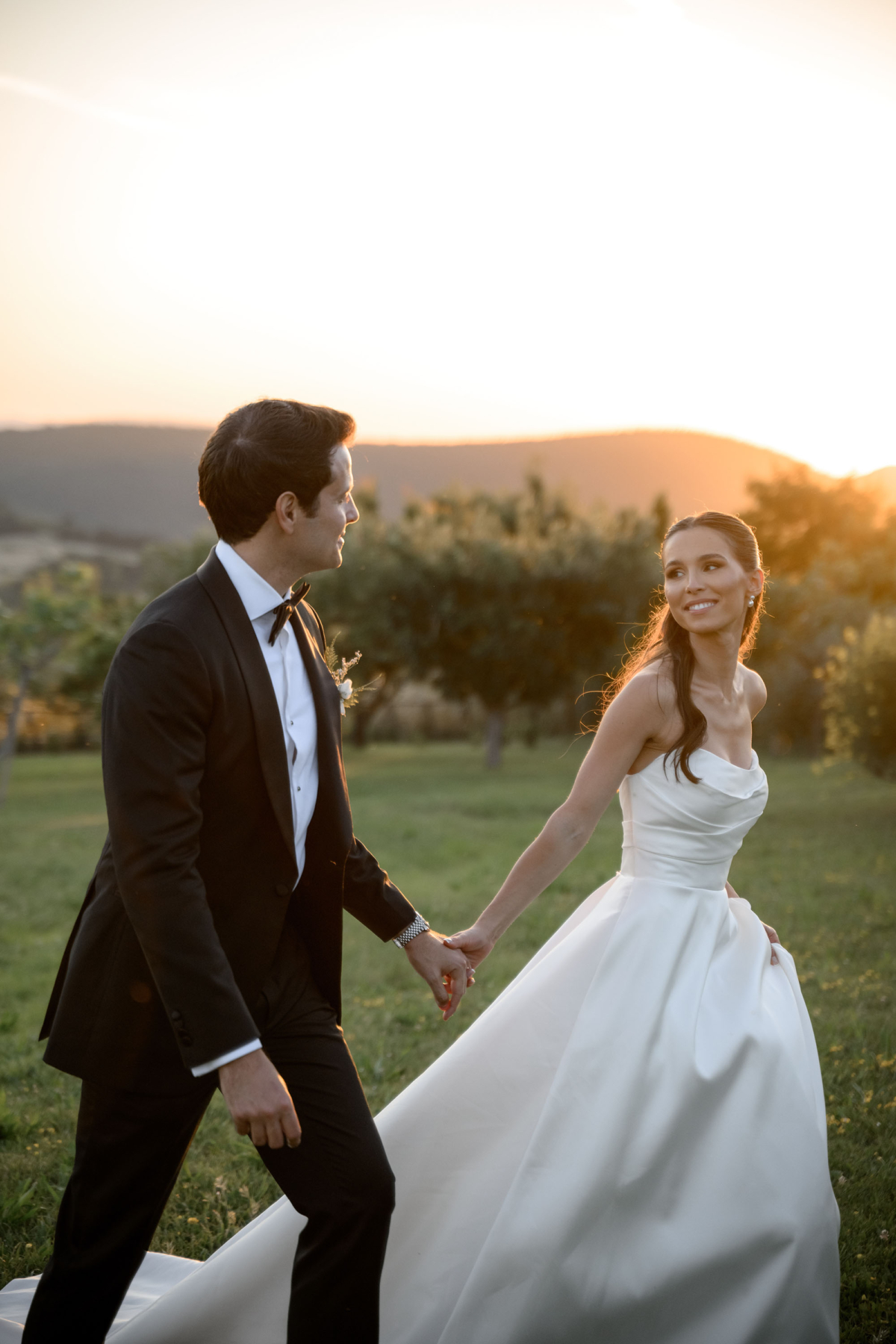 Classic White Florals Meet Umbrian Castle Charm